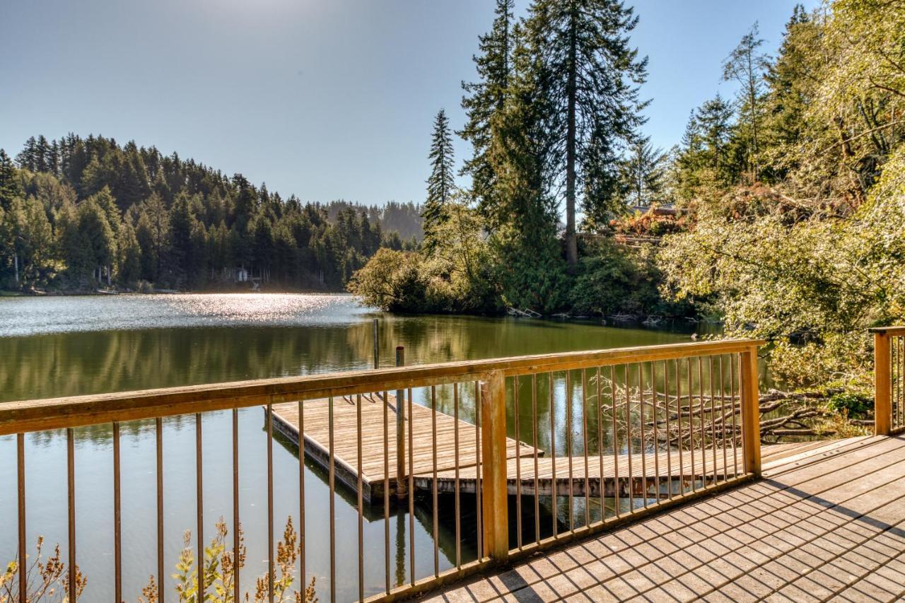 Rustic Retreat On Mercer Lake Florence Exterior photo